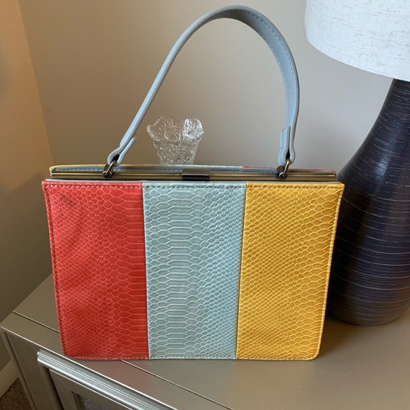 Anthropologie Handbags - Anthropologie Street Level bag